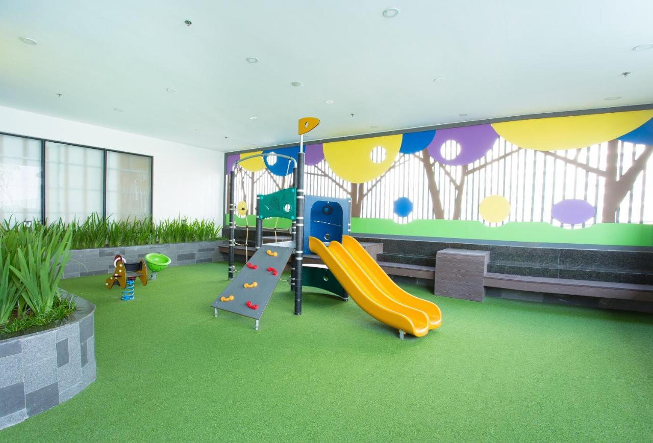 הו צ'י מין סיטי Oui! Oui! Saigon Apartment - Rivergate Residence מראה חיצוני תמונה