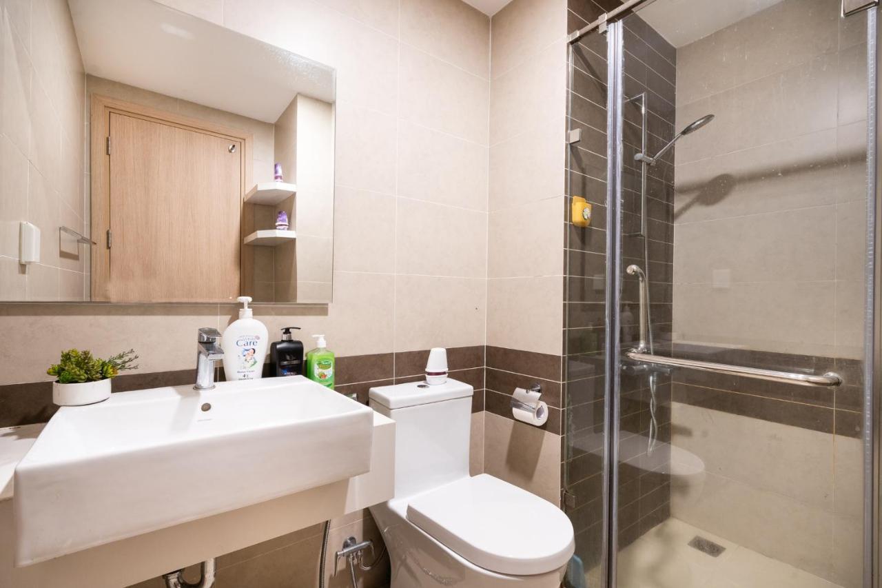 הו צ'י מין סיטי Oui! Oui! Saigon Apartment - Rivergate Residence מראה חיצוני תמונה